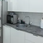 Apartman 25 *