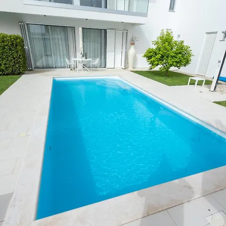 25 Appartement