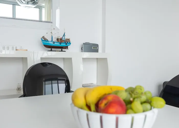 25 * Петрчане