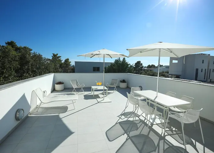 Апартаменты 25 Петрчане